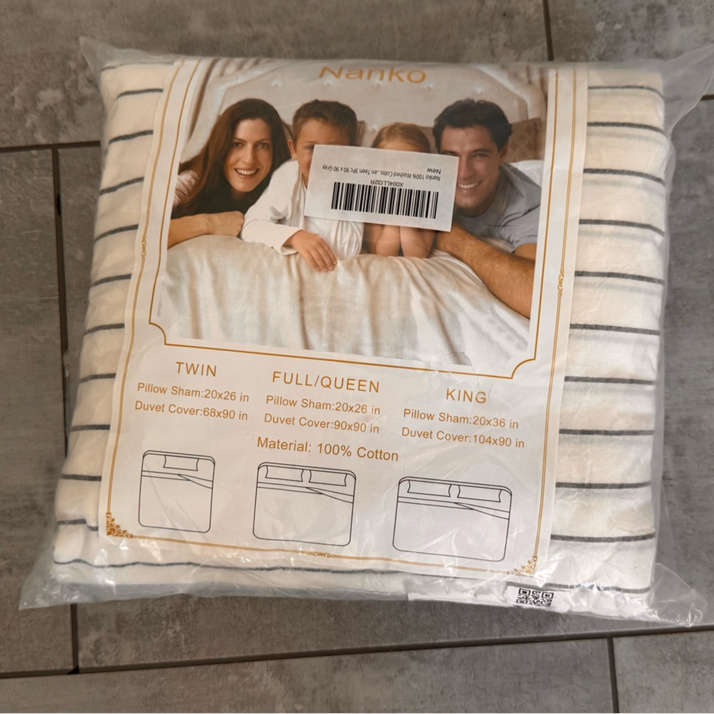 NEW Gray & White Striped Queen Duvet & Shams Set - Picture 6 of 6